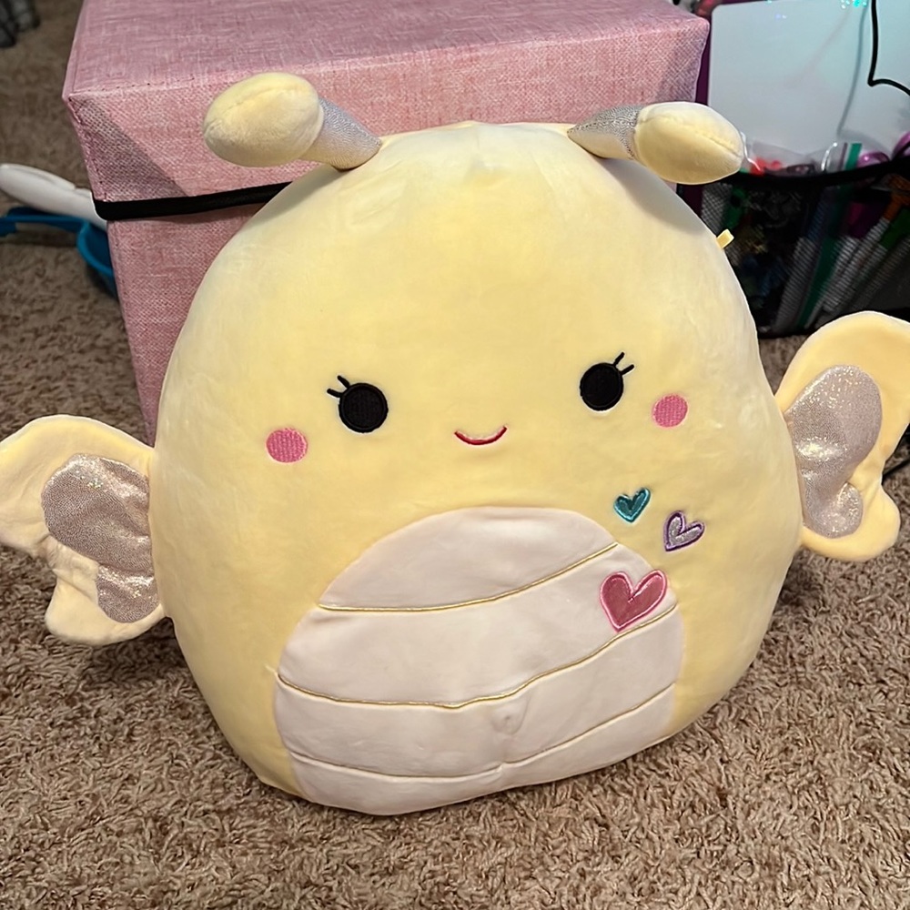 Squishmallow Nixie